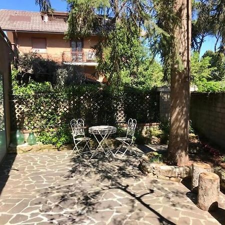 Apartmán Loft Con Giardino In Zona Appia Antica Řím Exteriér fotografie