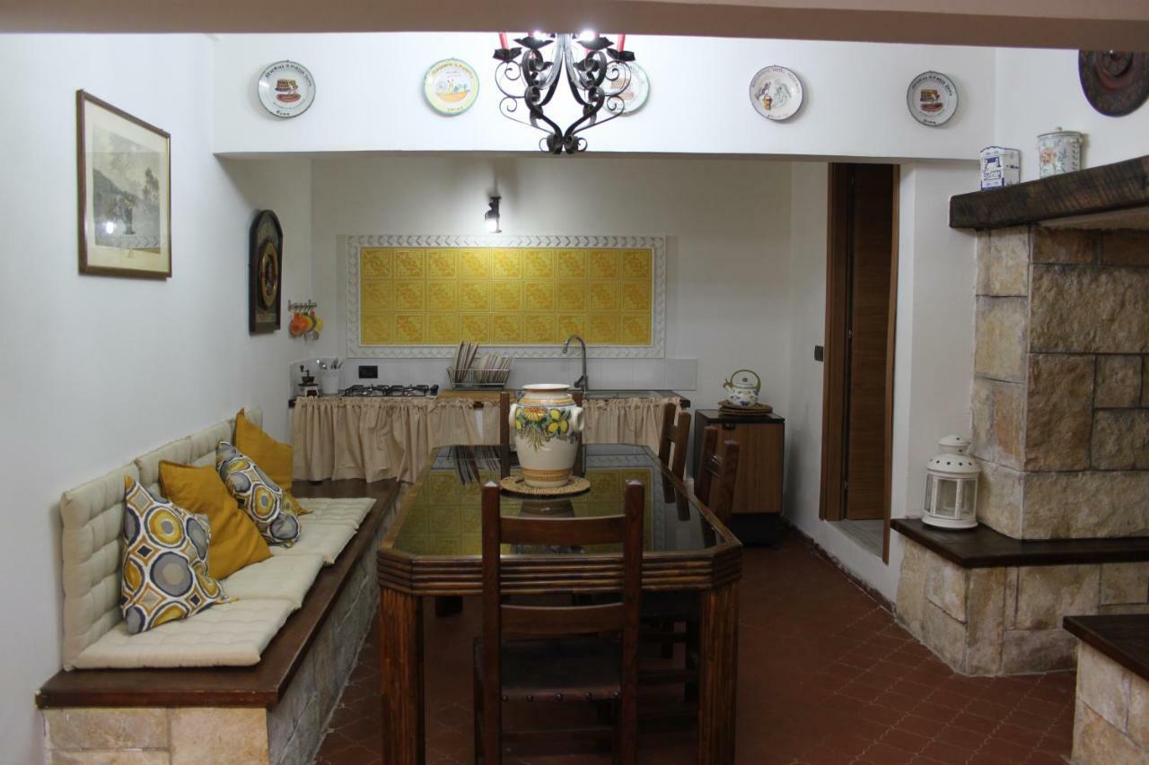 Apartmán Loft Con Giardino In Zona Appia Antica Řím Exteriér fotografie